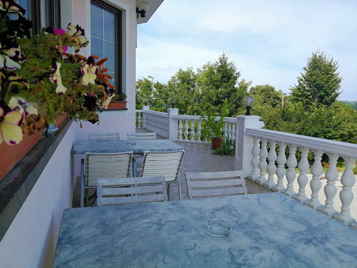 Kavana I Sobe Monika Hotel Grabrovnik Екстериор снимка